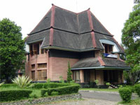 ILW Bandung 4 Dagoweg Villa Merah architect Richard Schoemaker