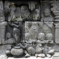 ILW Borobudur Mendut Tempelvoet 3e 46 muziek