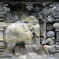 ILW Borobudur Mendut Tempelvoet 3e 112 den olifant