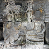 ILW Borobudur Mendut Tempelvoet 4e 273 upakarma
